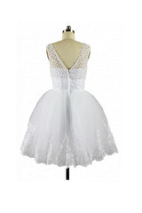 High-Quality Charming Homecoming Dress White Short Prom Dress