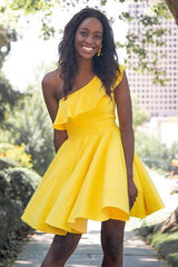 One-Shoulder Ruffled Short Prom Dress Yellow Homecoming Dress