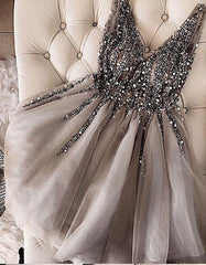 Gray Sequins Beaded Tulle V-neck Short Prom Dresses Homecoming Dresses